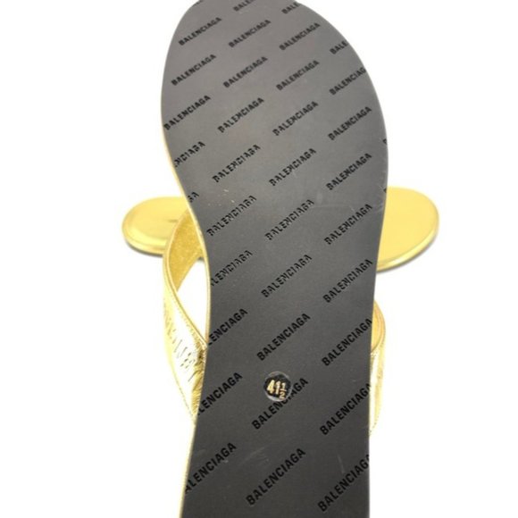 Balenciaga Gold Round Metallic Leather Flip Flops Sandals - Picture 10 of 12